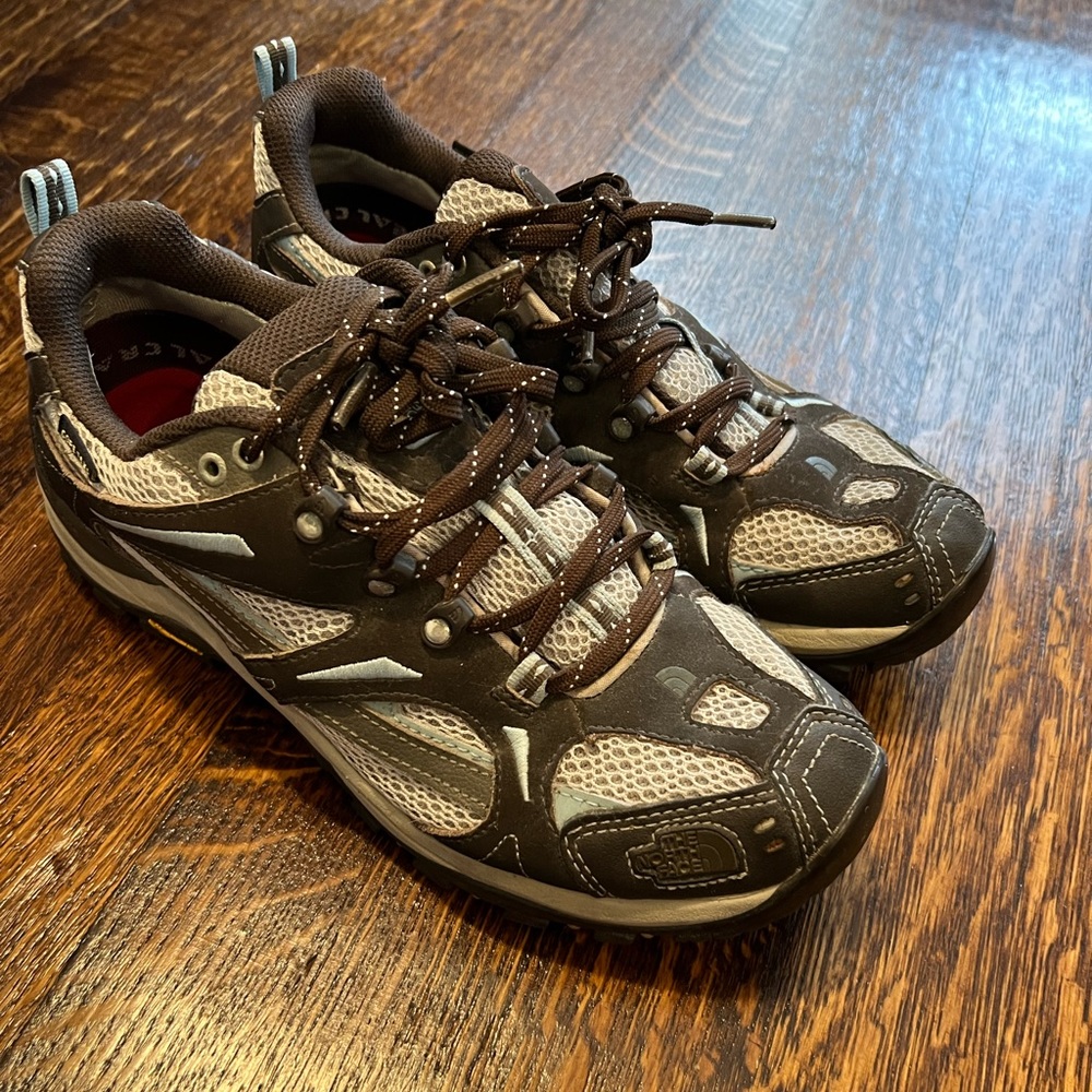 North face vibram sole hiking shoes